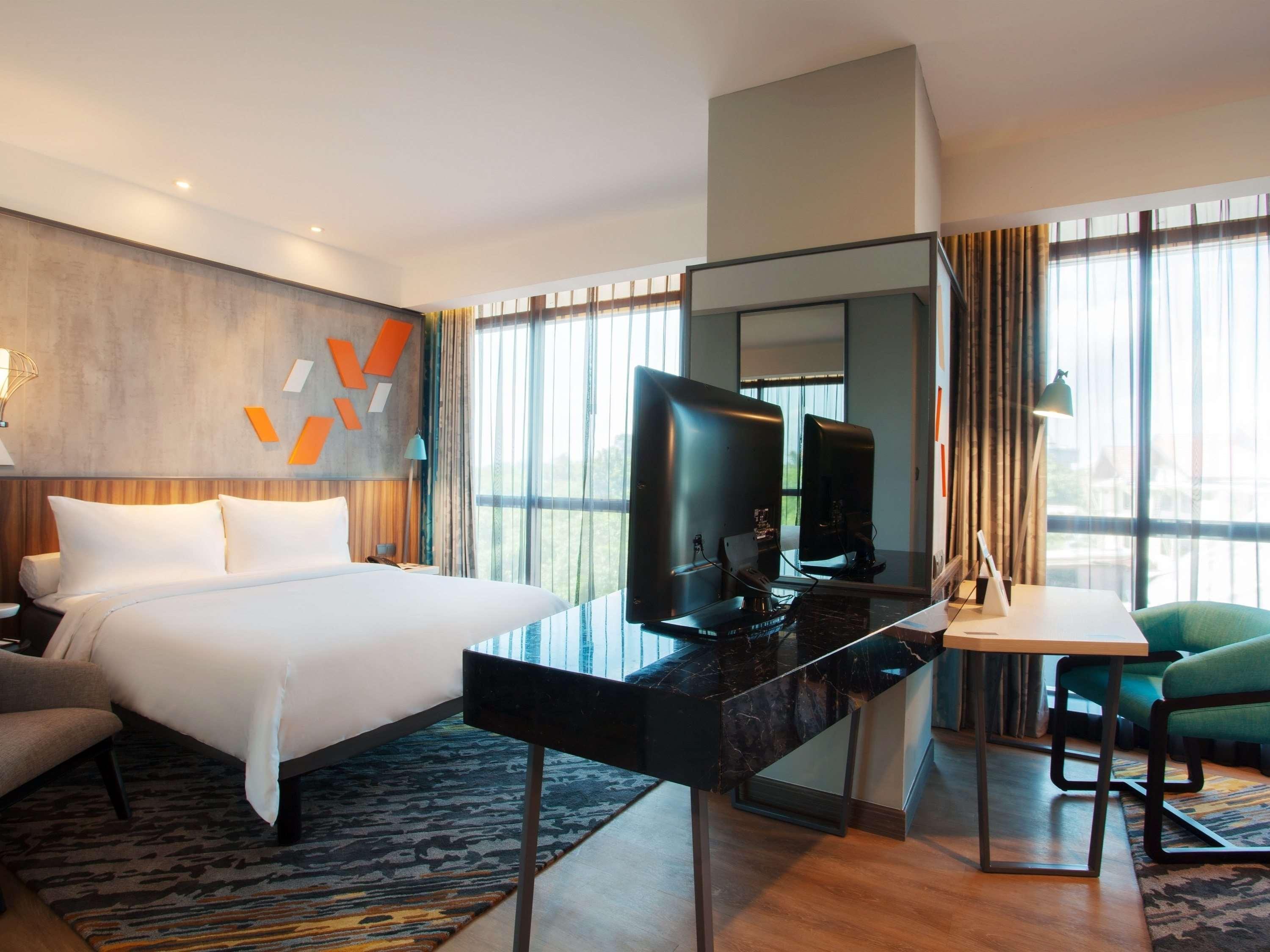 Ibis Styles Medan Pattimura Exterior foto
