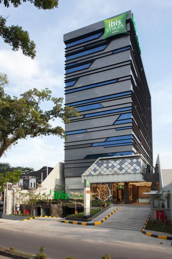 Ibis Styles Medan Pattimura Exterior foto